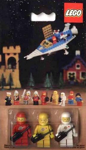 Space minifigures