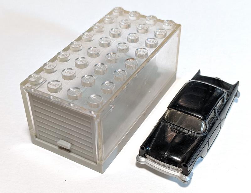 1:87 Opel Rekord with Garage