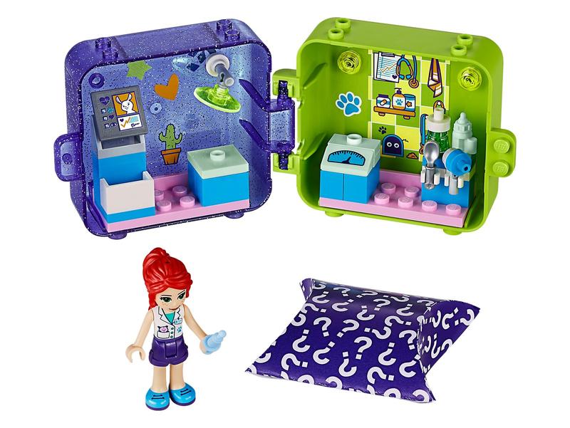 Mia's Play Cube