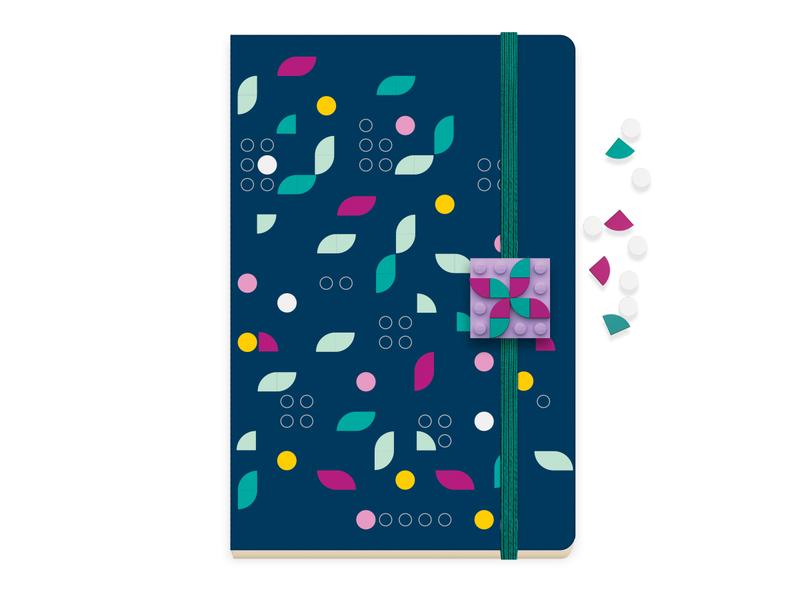 Dots notebook with elastic band
