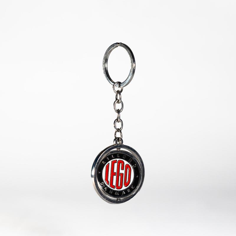 Retro Spinning Key Chain 1950