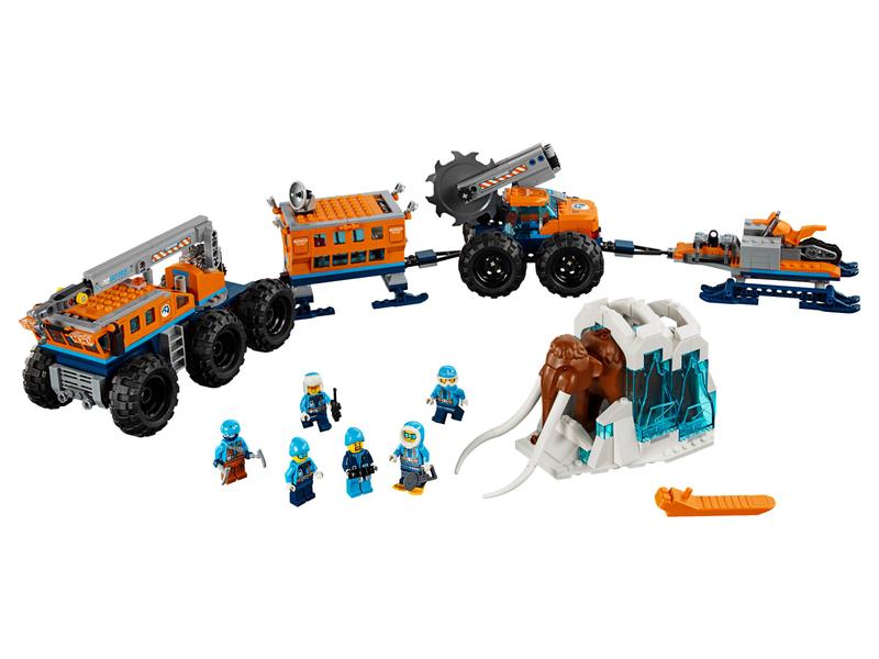 Arctic Mobile Exploration Base