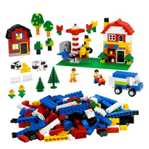 LEGO Deluxe Brick Box