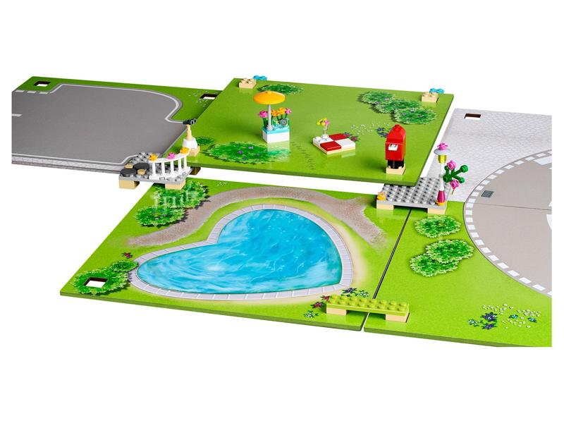 Playmat and accessory set