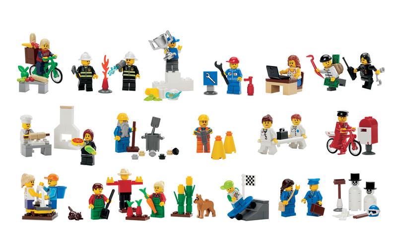 Community Minifigure Set