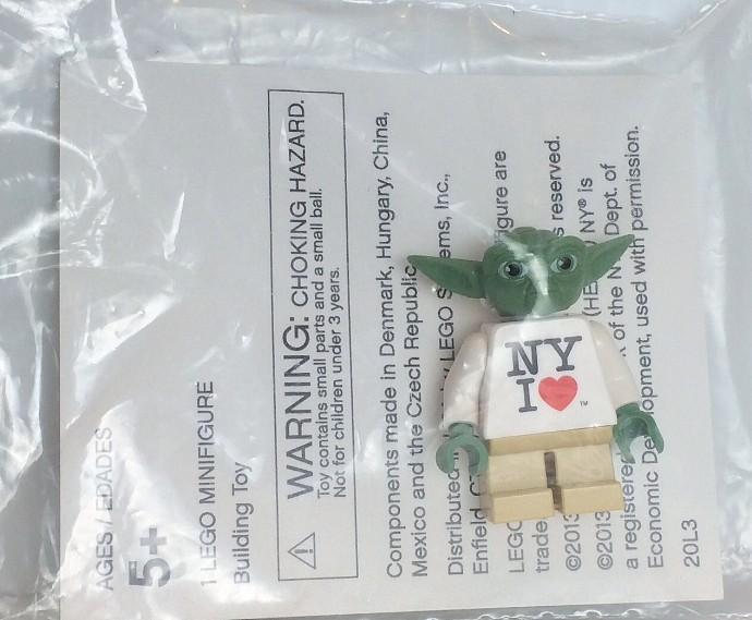Yoda minifig, NY I Love Torso